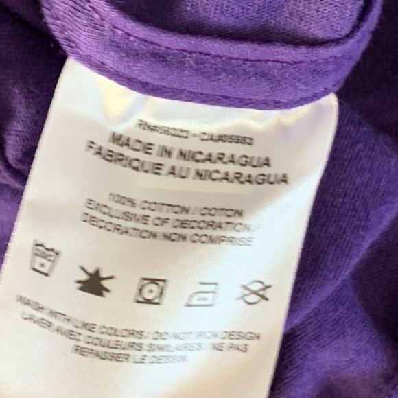 Nike Air Graphic Tee - Picture 5 of 8